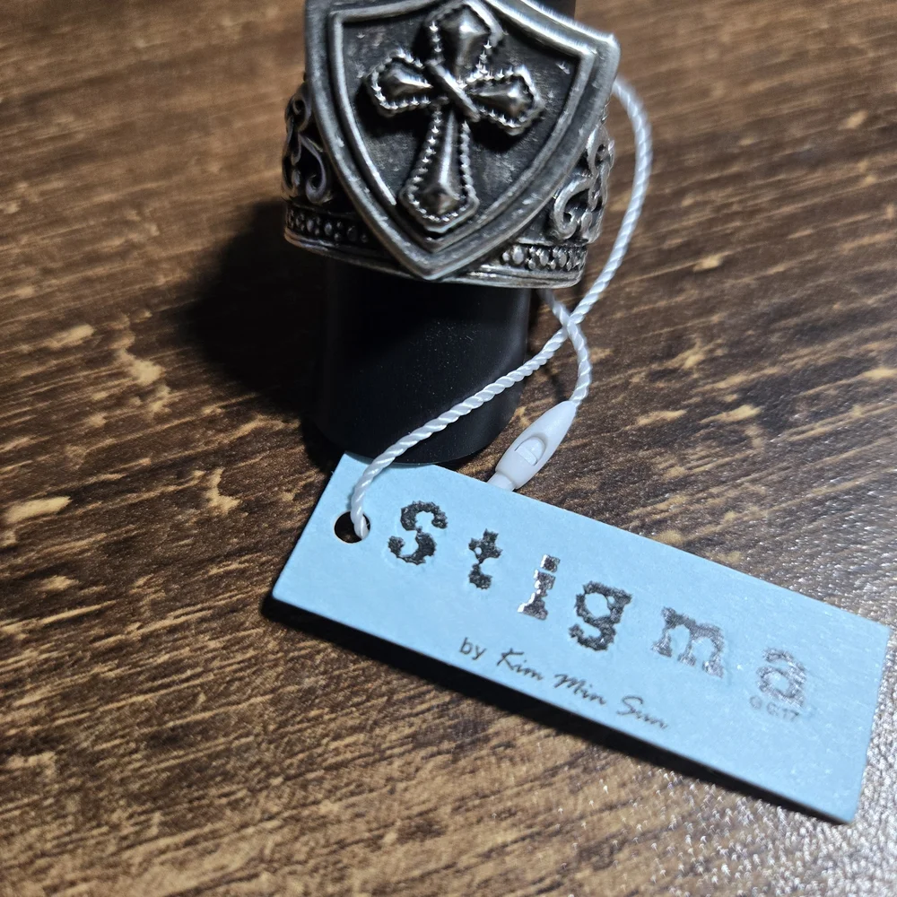 Stigma Beauty Shield Ring with Cross Design Size 10‎ New With Tag